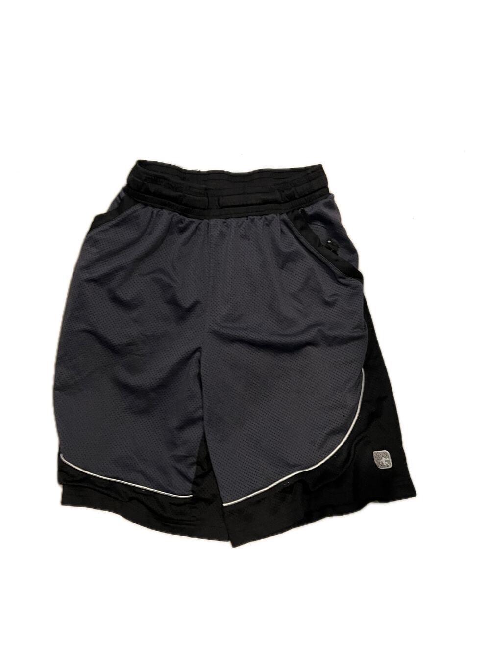 AND1 Gray Black  8" Inseam Training Shorts Mens Small